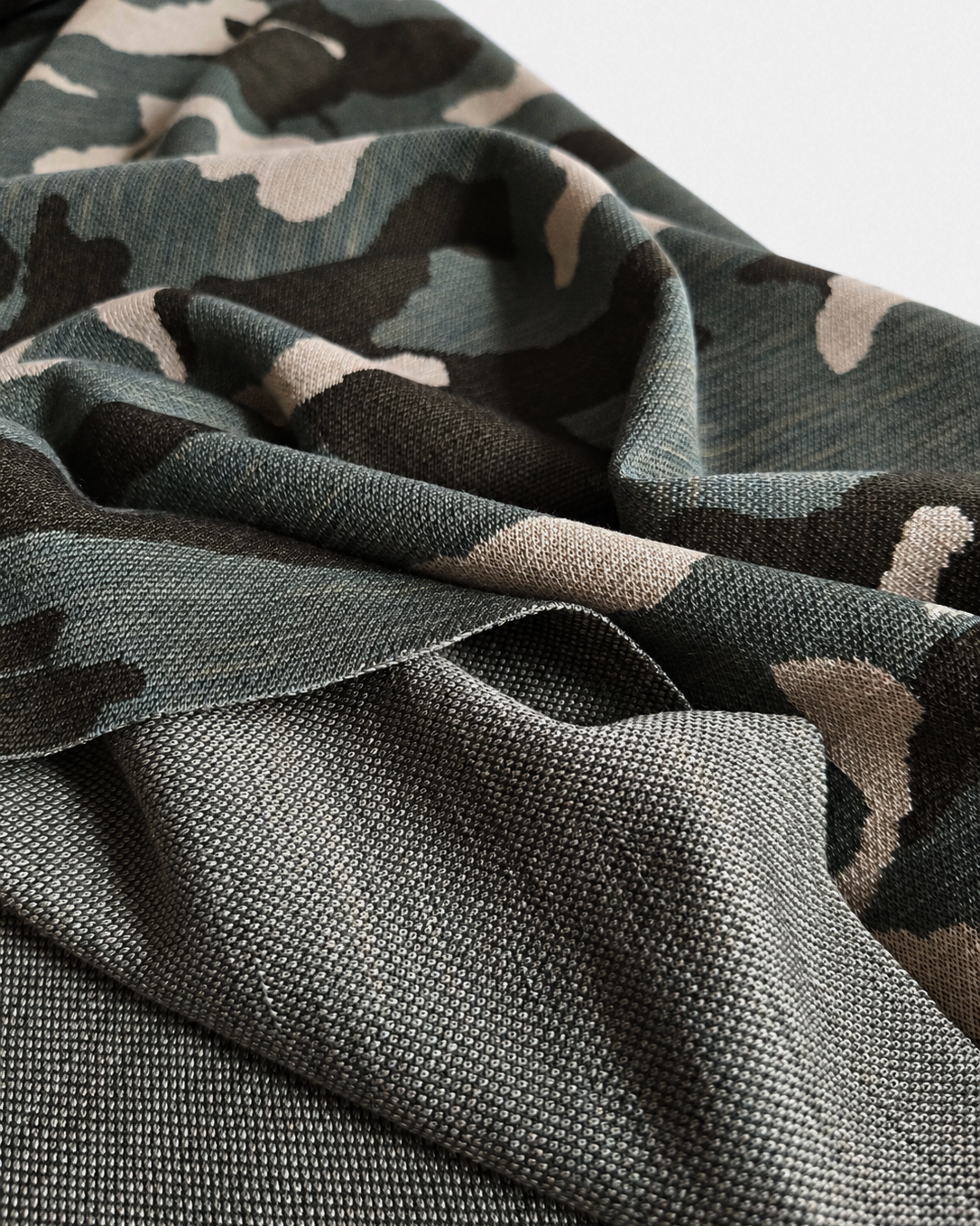DZIANINA ŻAKARDOWA 100% WEŁNA MERINO - MORO - limitowana