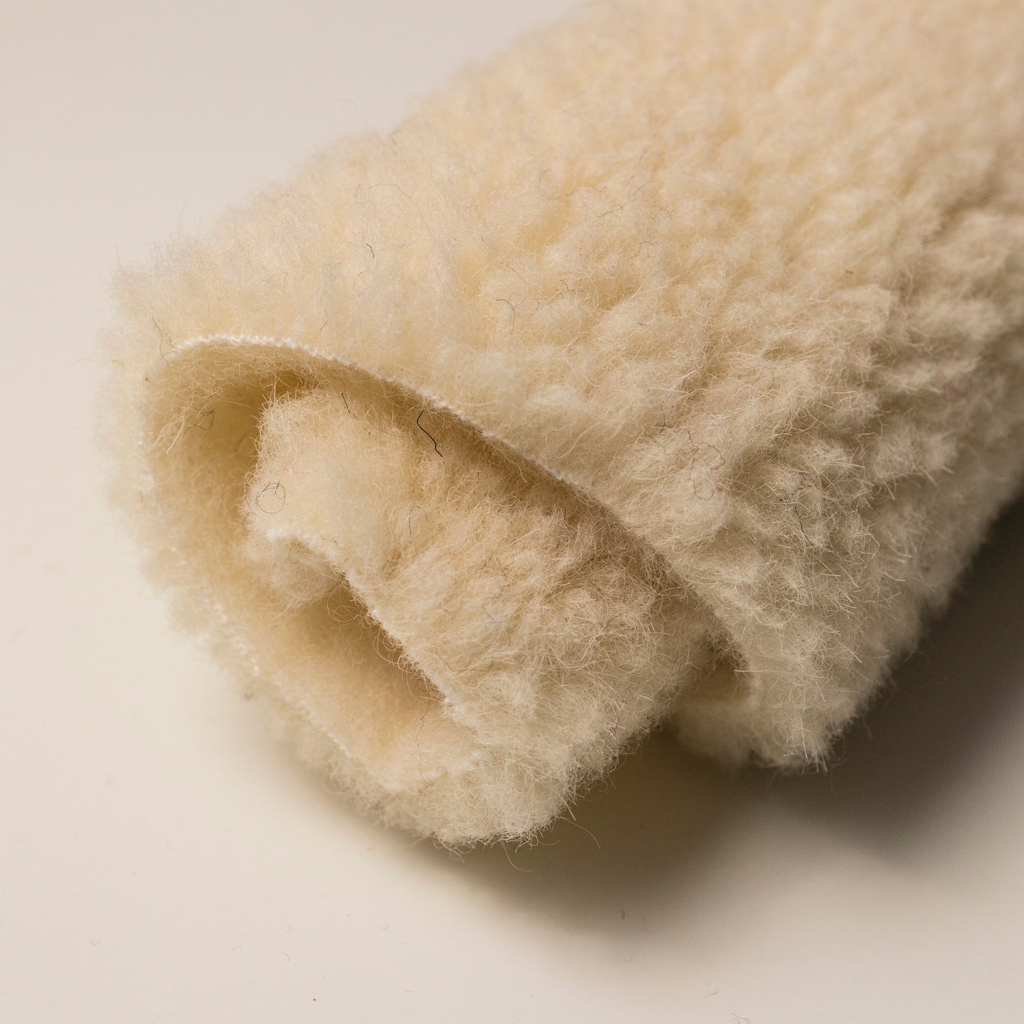 BARANEK TEDDY DZIANINA FUTERKOWA WEŁNA MERINO - BIAŁY
