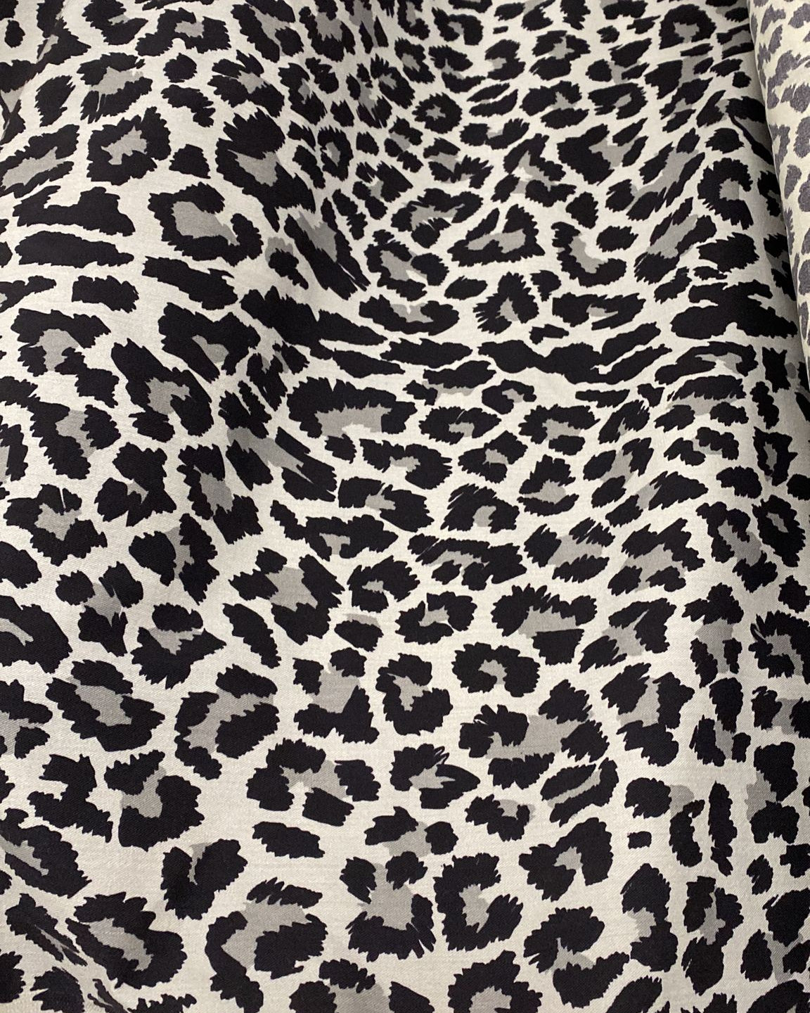 TKANINA WEŁNIANA DRUKOWANA - LEOPARD