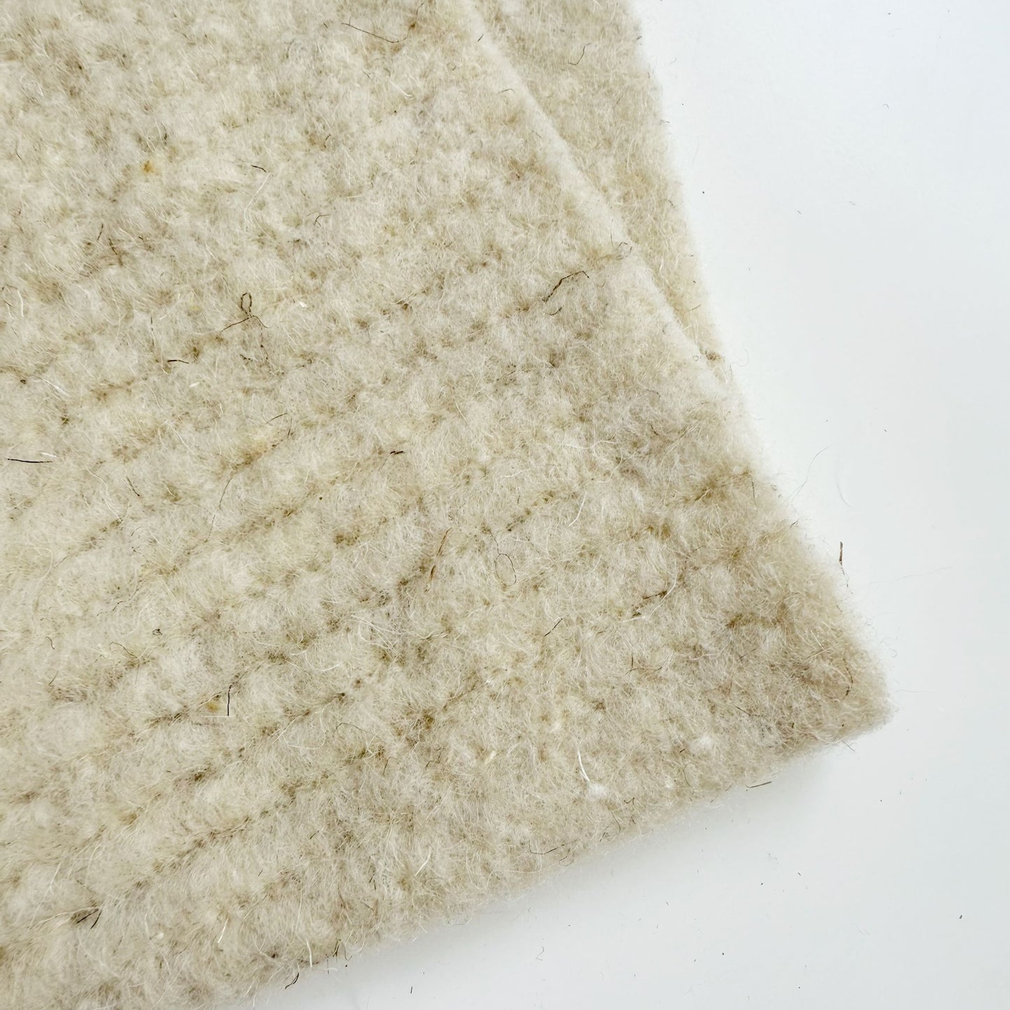 WŁÓKNINA 100% WEŁNIANA 400 GSM - WYPEŁNIENIE DO KURTEK KOŁDER