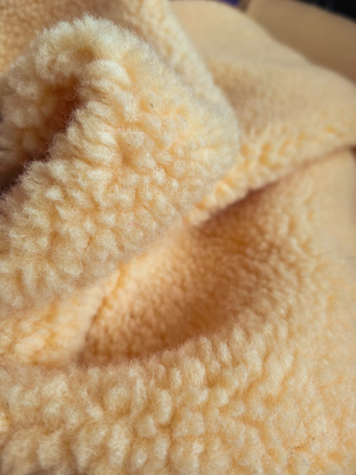 BARANEK TEDDY WEŁNA MERINO - BANAN - nowość