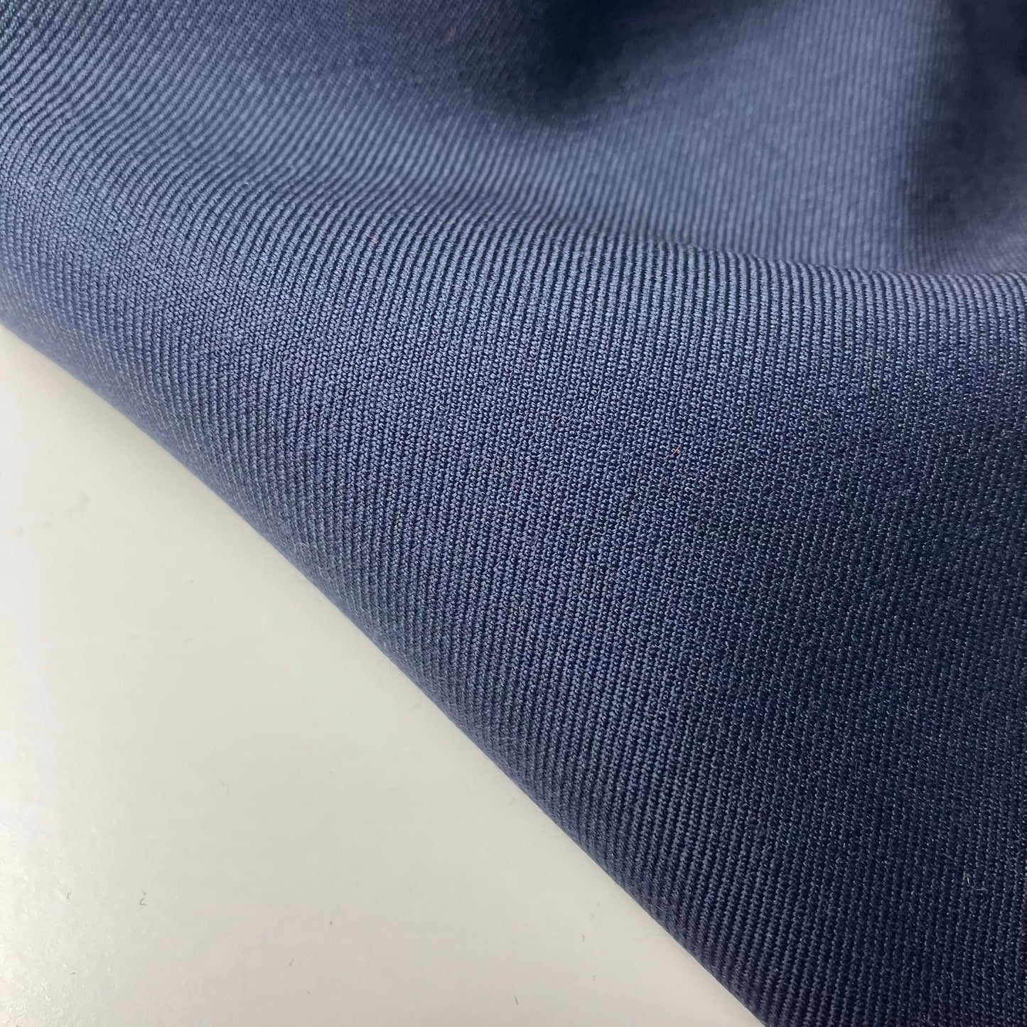 100% WOOL FABRIC WITH CASHMERE HERRINGBONE *FR 