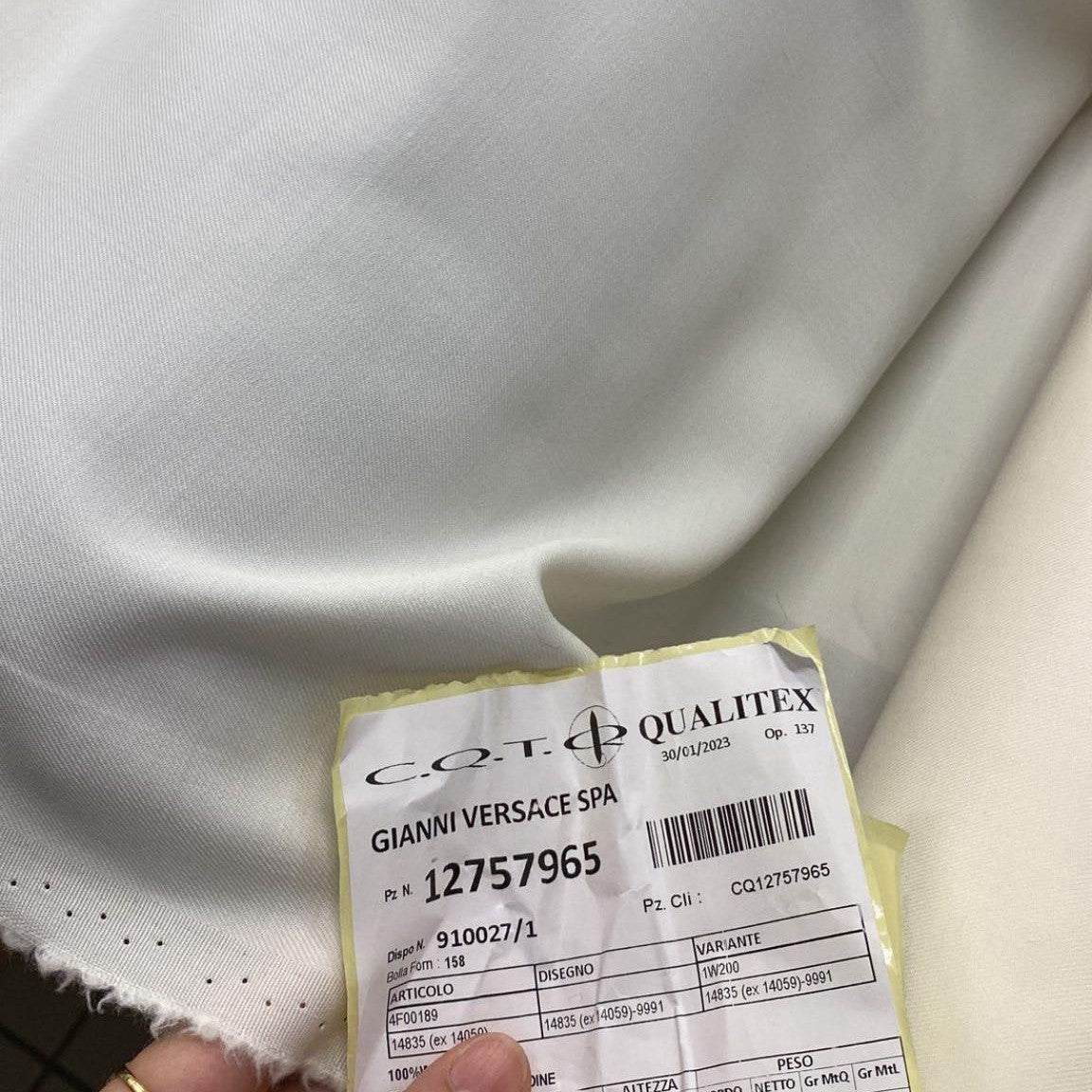 TKANINA 100% WEŁNIANA ŚMIETANKOWA designers stock - 101