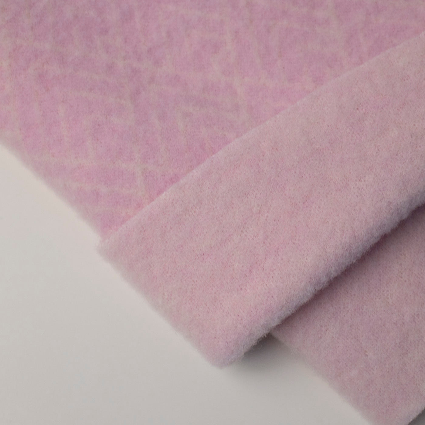 100% MERINO FLEECE PINK JACQUARD 